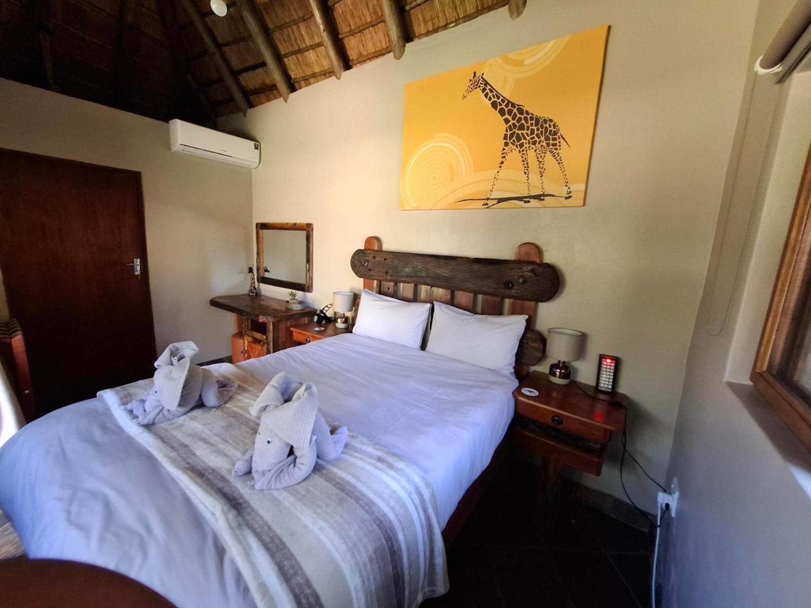 Rocking Giraffe Bush Lodge Groot-Marico Room photo